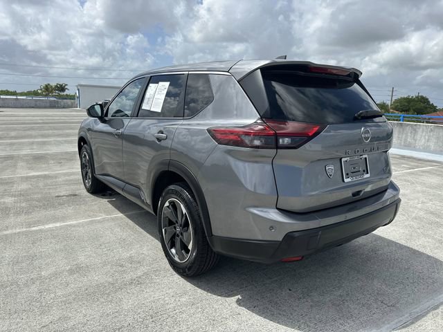 Used 2024 Nissan Rogue SV image 38