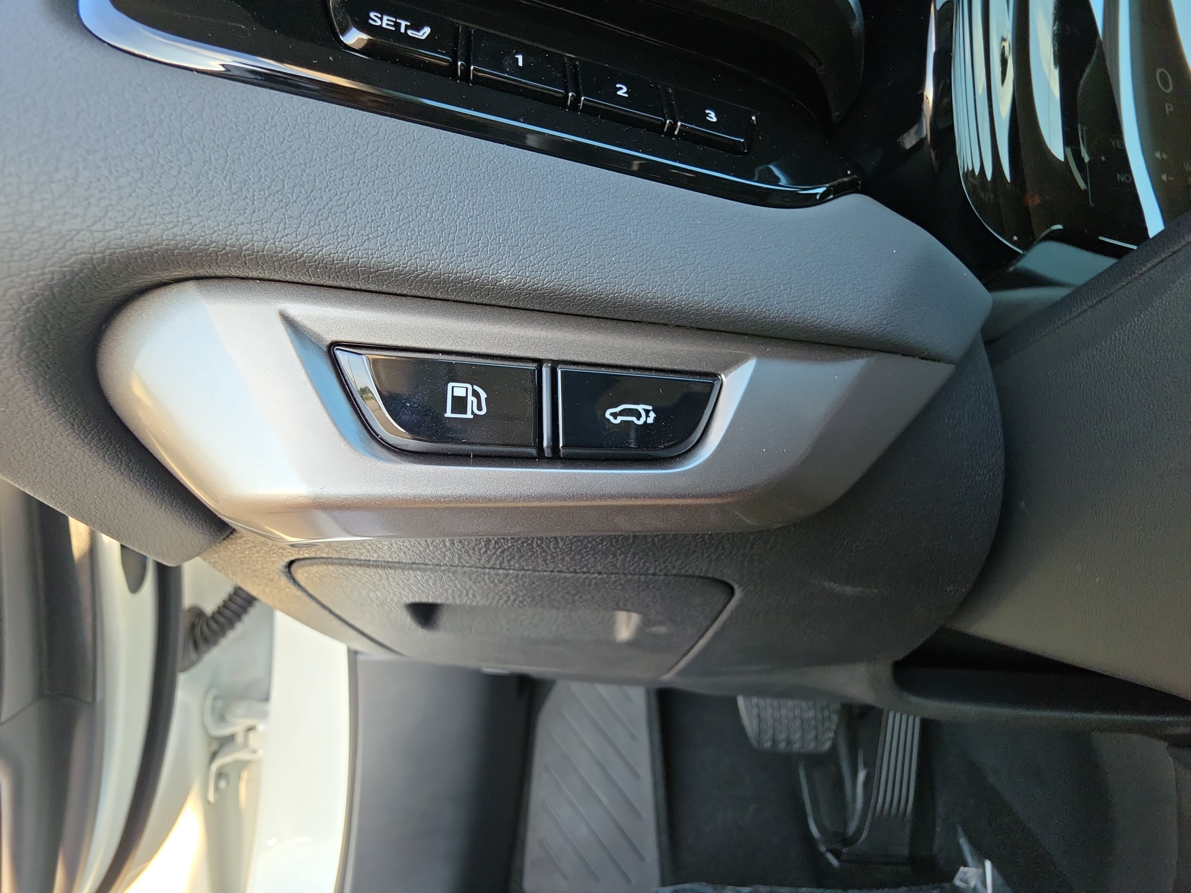 Used 2026 Lexus RX 350 AWD image 13