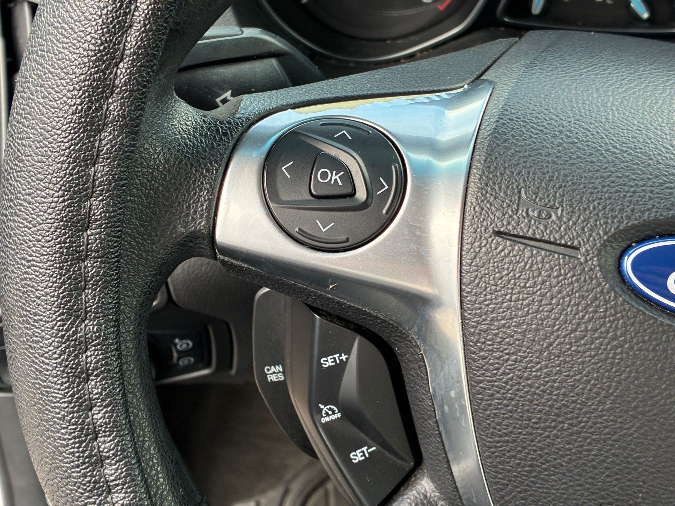 Used 2012 Ford Focus SE FWD image 20