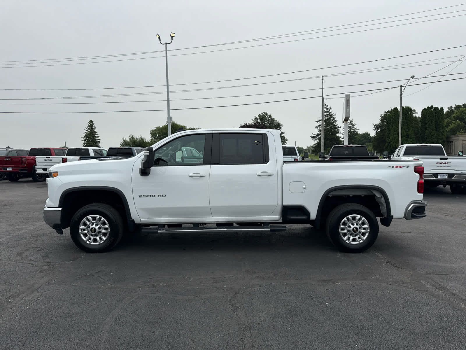 Certified 2025 Chevrolet Silverado 2500 LT w/ Convenience Package AWD/4WD image 2
