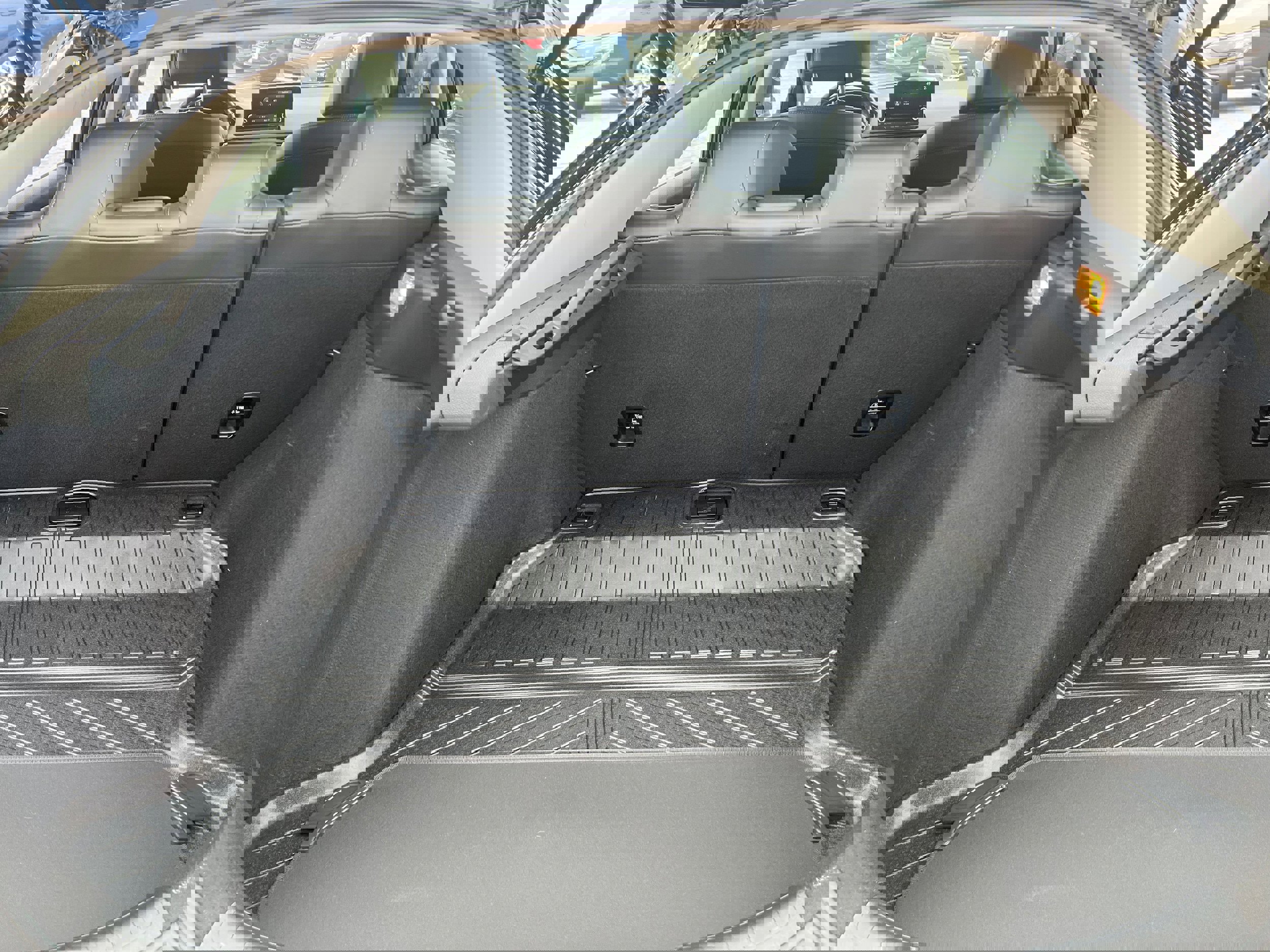 Used 2024 Honda Civic EX-L image 11