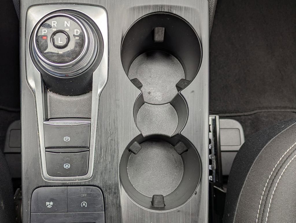 Used 2025 Ford Escape Active image 19