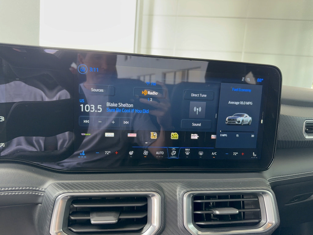 Certified 2024 Ford Mustang Premium image 18