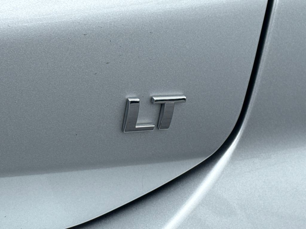 Used 2022 Chevrolet Equinox LT FWD image 10
