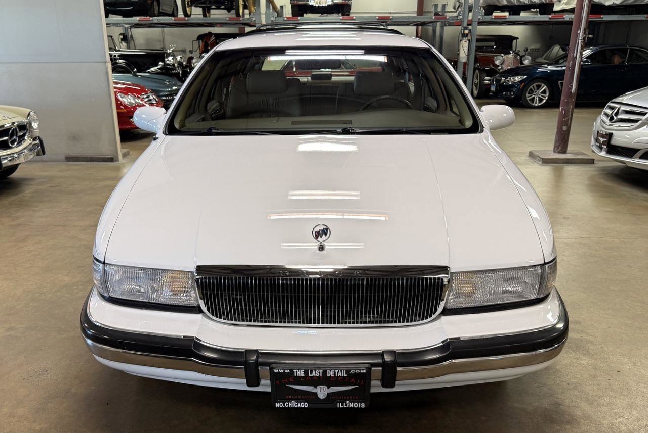 Used 1995 Buick Roadmaster Estate RWD image 6
