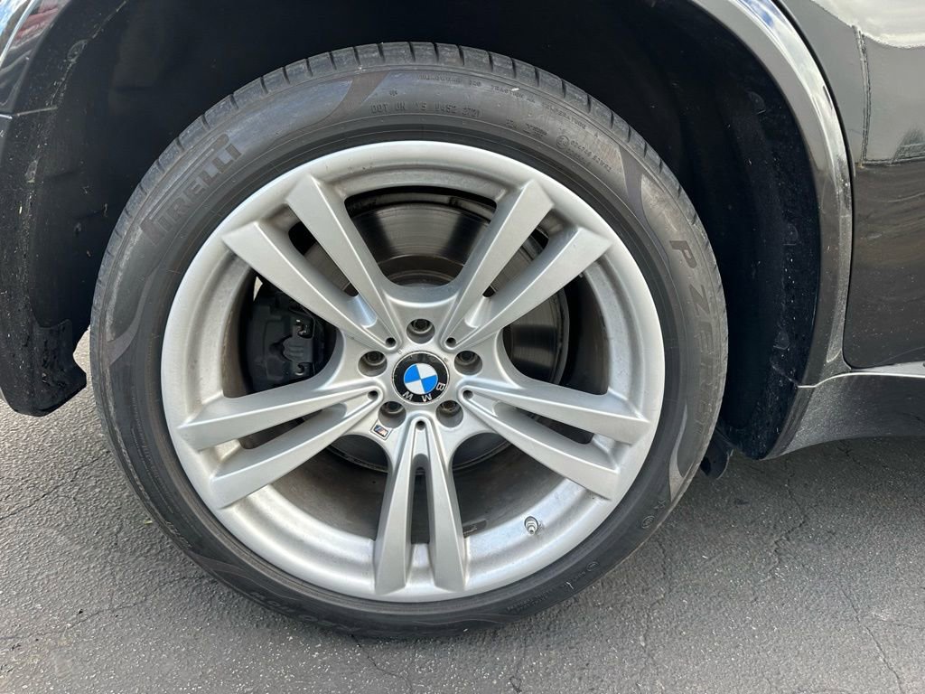 Used 2011 BMW X5 M image 5