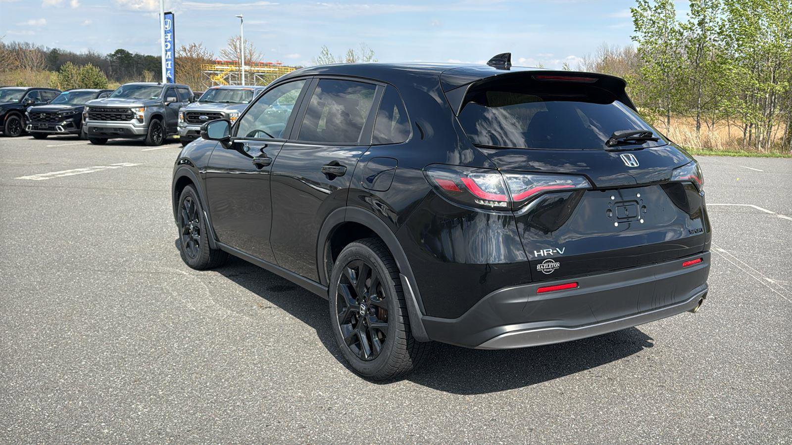 Used 2024 Honda HR-V Sport image 9