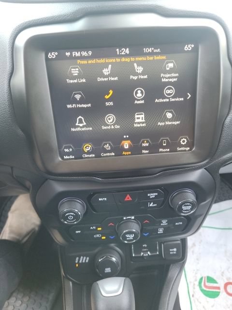 Used 2023 Jeep Renegade Latitude w/ Premium Group AWD/4WD image 10