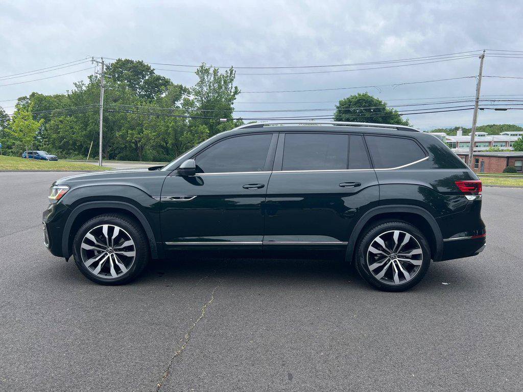 Certified 2021 Volkswagen Atlas SEL R-Line AWD/4WD image 2