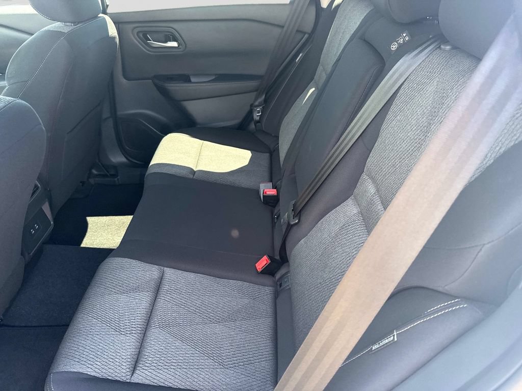 Certified 2026 Nissan Rogue SV w/ Cold Weather Package AWD/4WD image 15