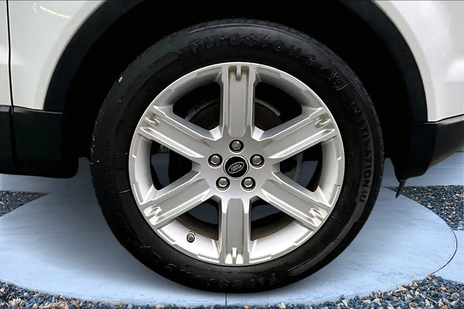 Used 2013 Land Rover Range Rover Evoque Pure Premium image 8