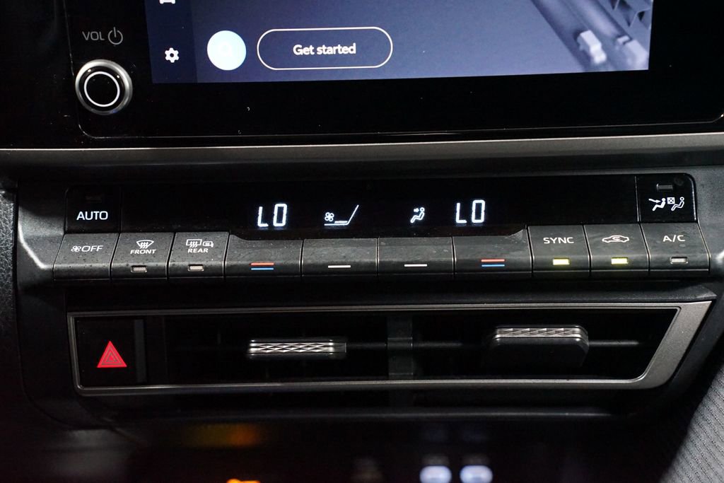 Certified 2025 Toyota Camry SE image 20