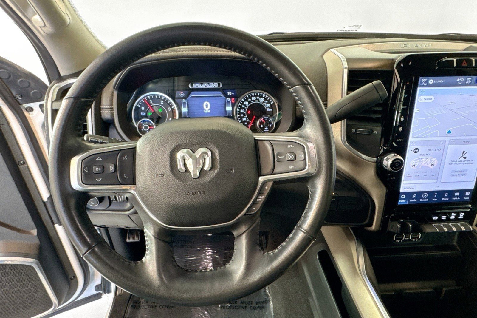 Used 2024 RAM 2500 Laramie AWD/4WD image 10