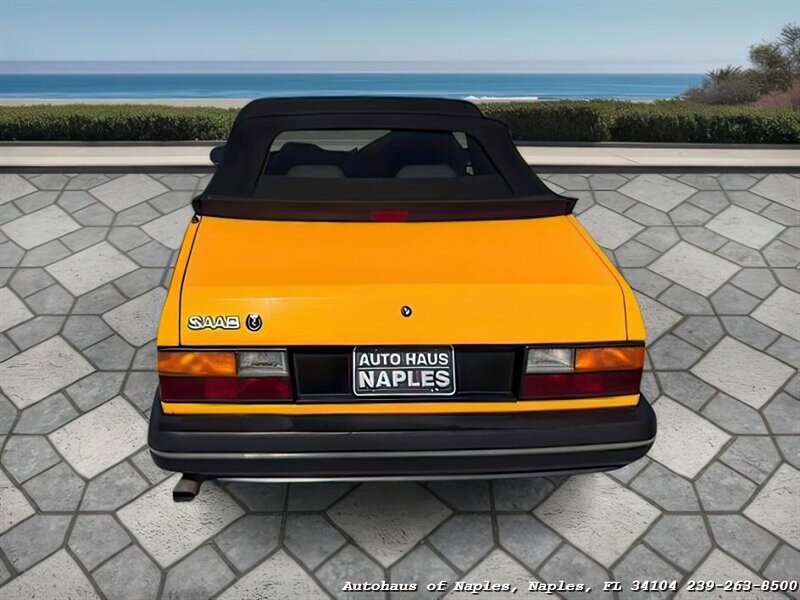 Used 1991 Saab 900 Turbo FWD image 12