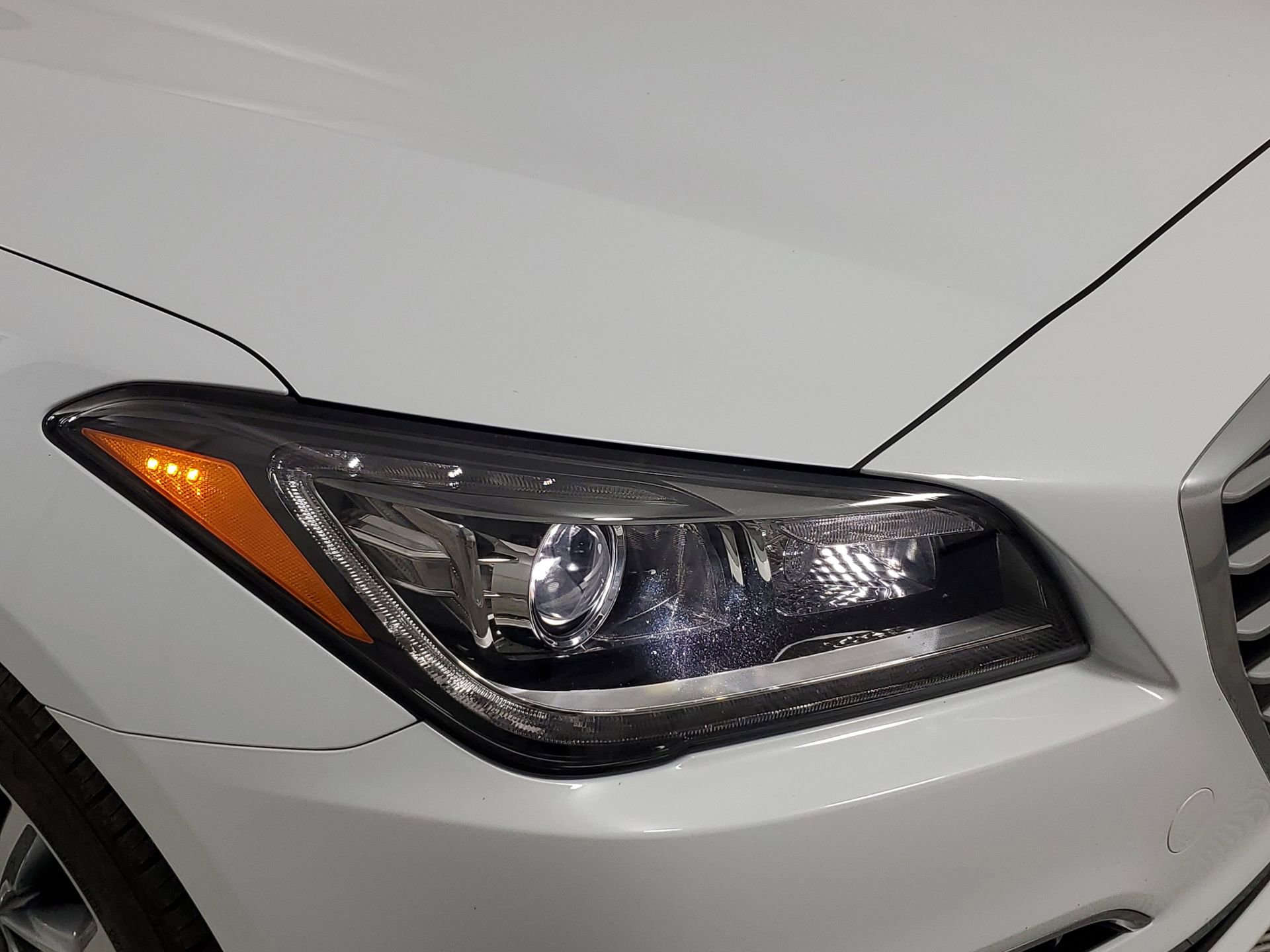 Used 2017 Genesis G80 3.8 image 15