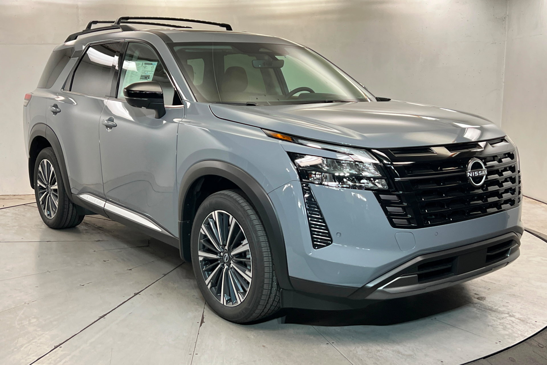 New 2026 Nissan Pathfinder Platinum w/ Cargo Package AWD/4WD image 7