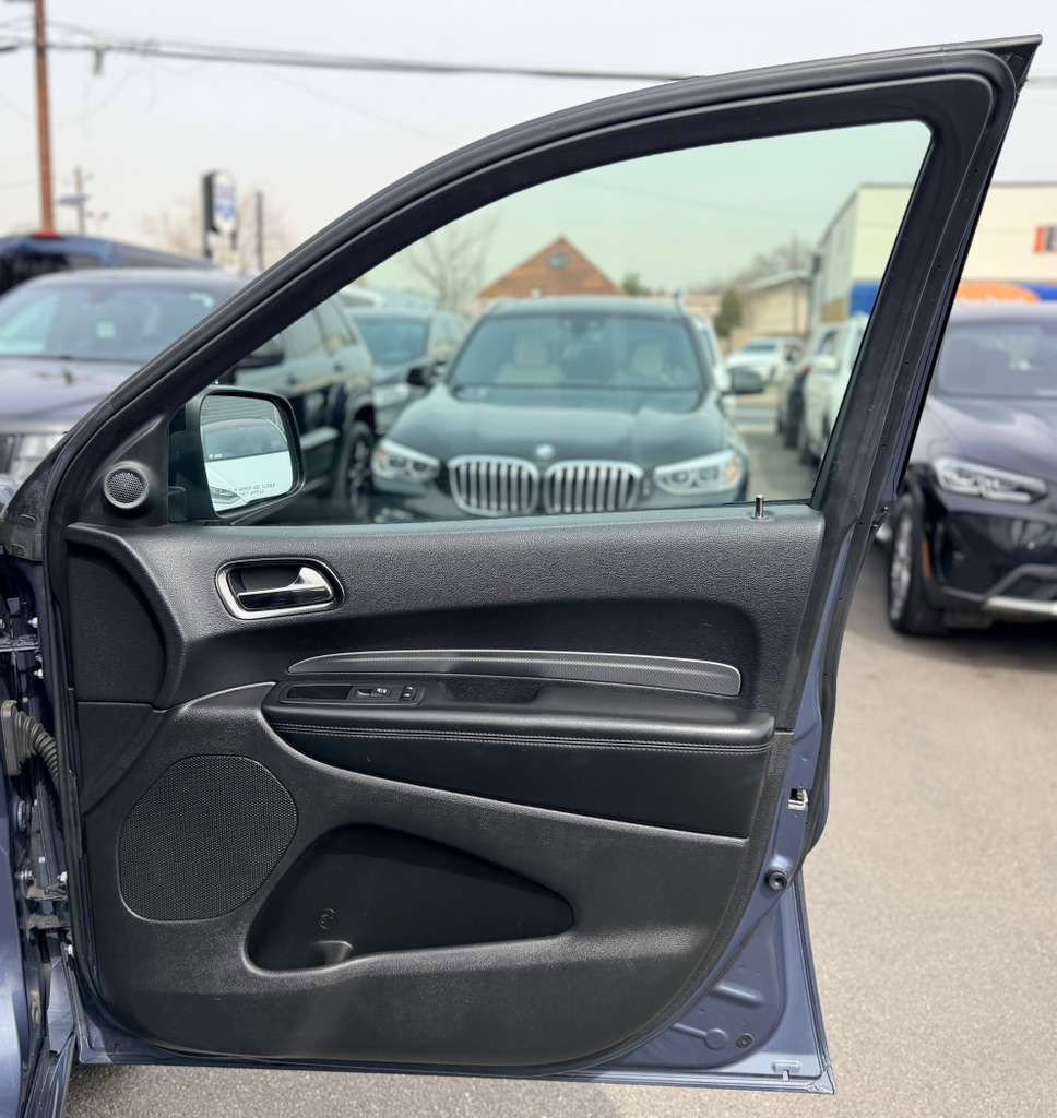 Used 2019 Dodge Durango GT w/ Blacktop Package AWD/4WD image 29