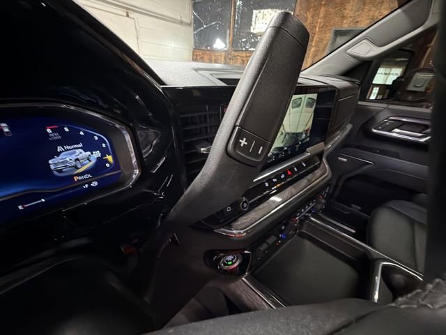 Certified 2024 Chevrolet Silverado 2500 LTZ w/ LTZ Plus Package image 17