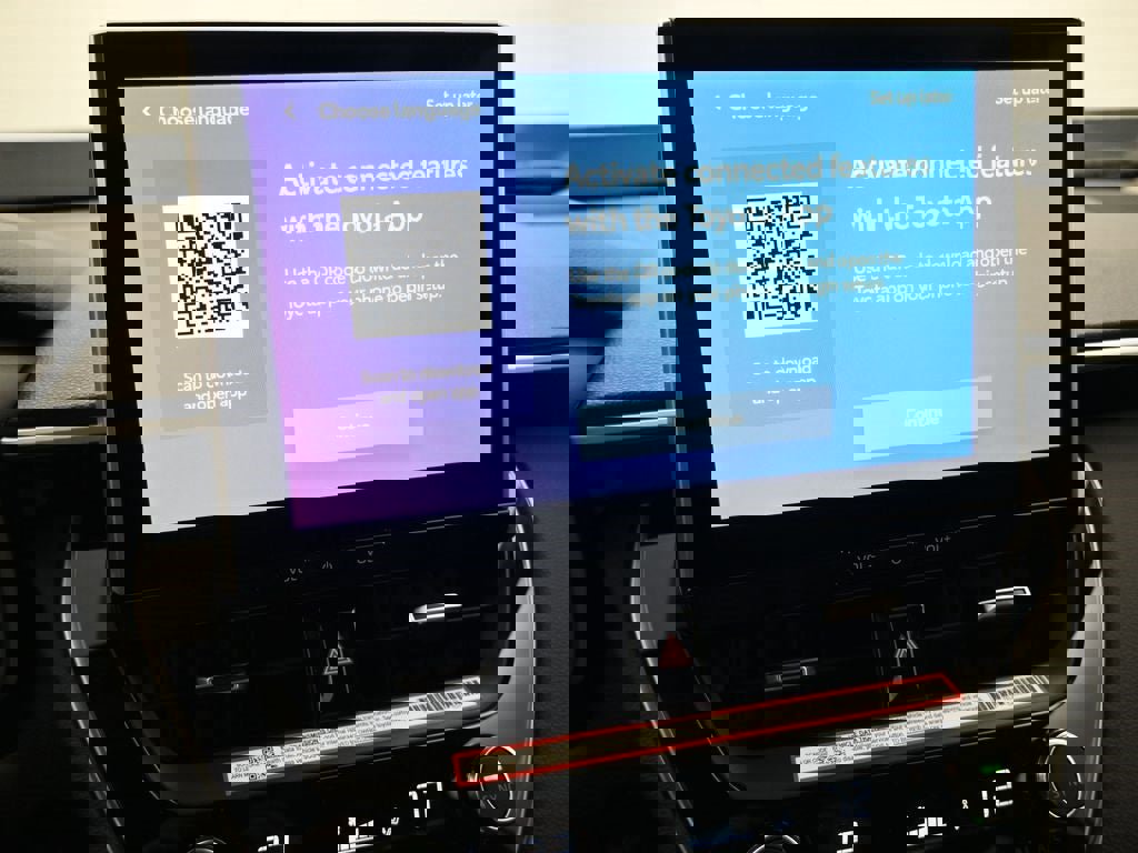 New 2026 Toyota Corolla Cross XLE w/ Convenience Package image 13