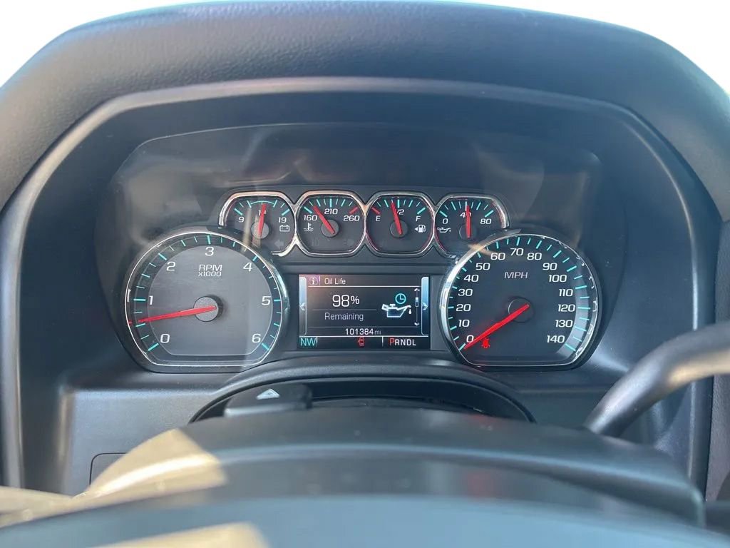 Used 2018 Chevrolet Silverado 1500 LT w/ All Star Edition AWD/4WD image 16