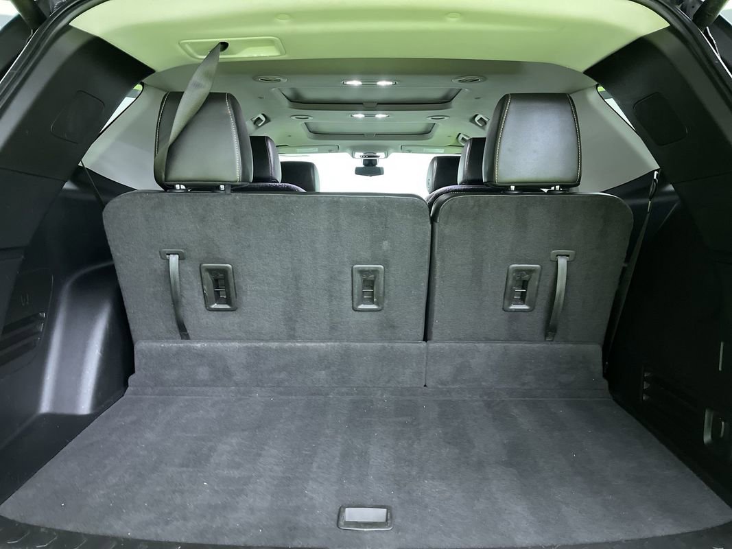 Used 2020 Chevrolet Traverse Premier w/ Redline Edition image 30