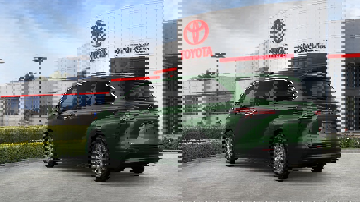 New 2026 Toyota Sienna XLE image 6