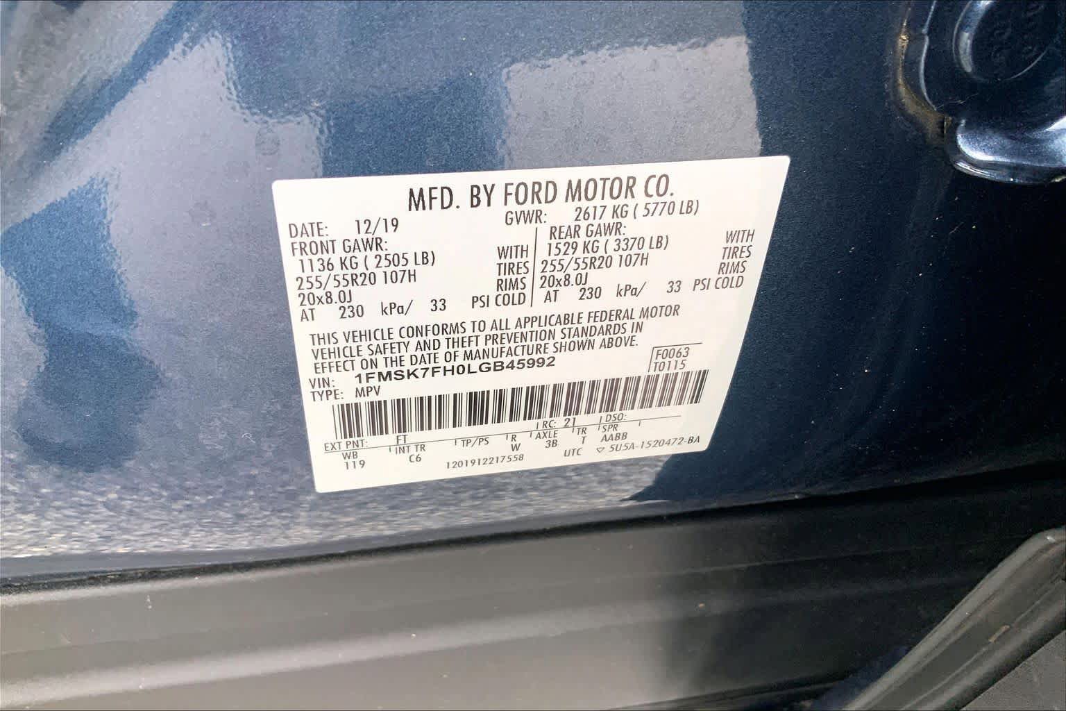 Used 2020 Ford Explorer Limited w/ Class III Trailer Tow Package RWD image 31