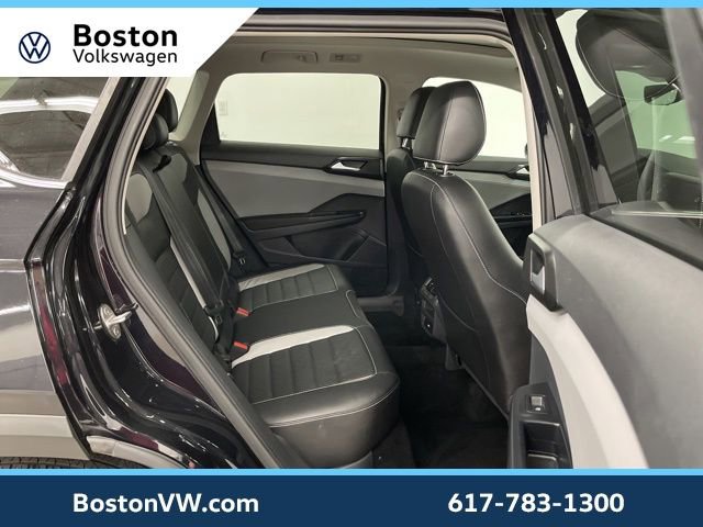 Used 2023 Volkswagen Taos SEL image 10