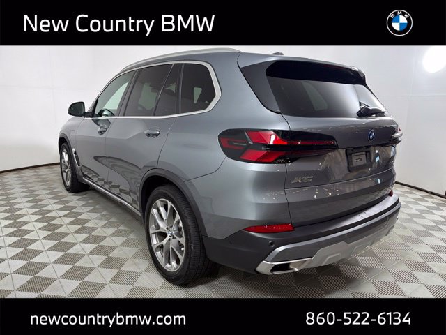 Certified 2026 BMW X5 xDrive50e w/ Premium Package AWD/4WD image 5