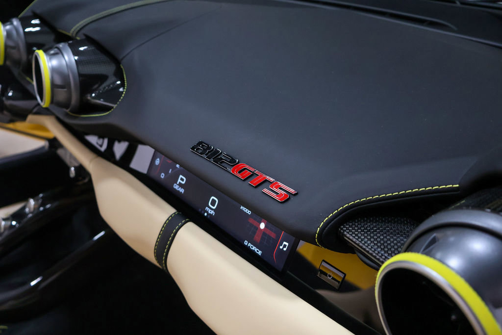 Used 2022 Ferrari 812 GTS image 52