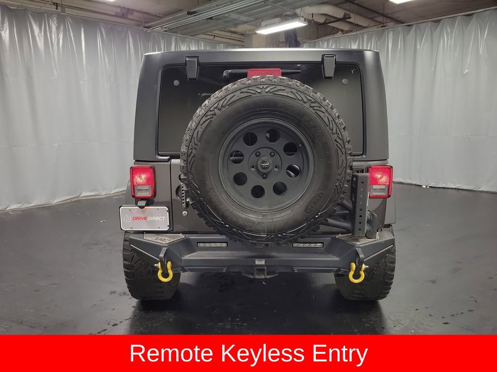 Used 2018 Jeep Wrangler Rubicon w/ Power Convenience Group image 8