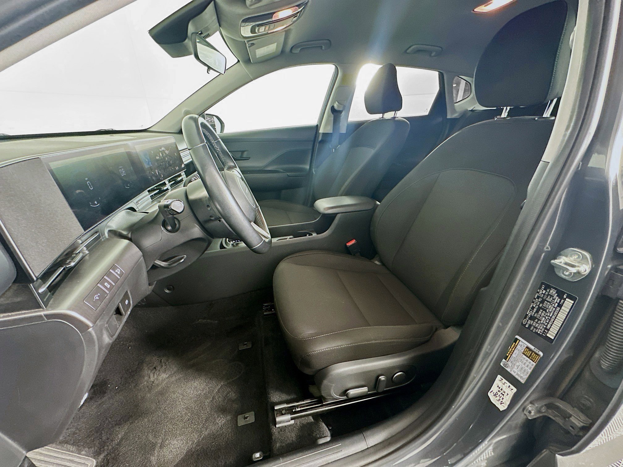 Used 2024 Hyundai Kona SEL FWD image 13