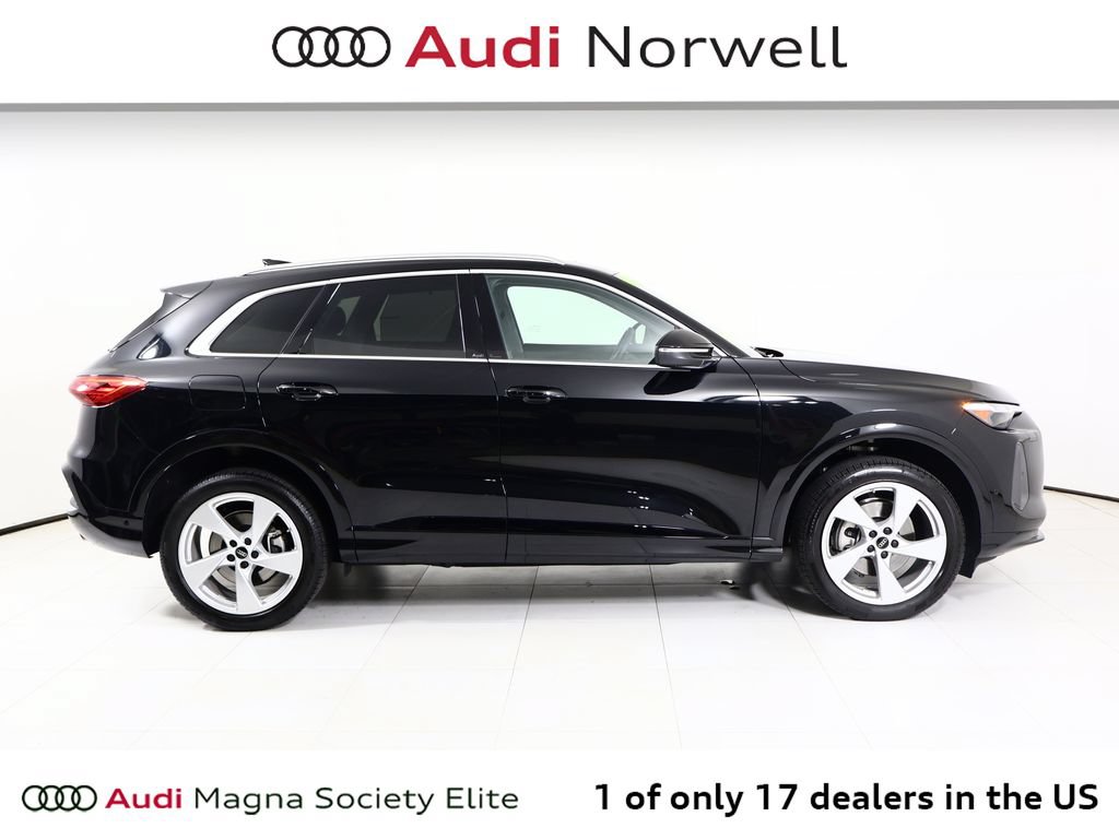 Certified 2025 Audi Q5 Premium w/ Premium Plus AWD/4WD image 19