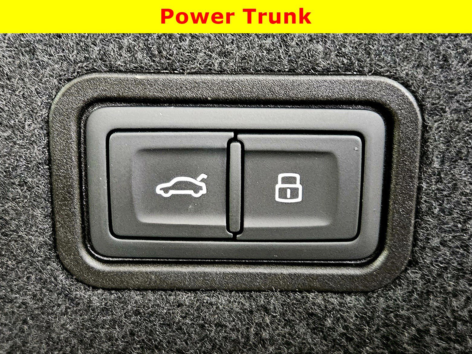 Used 2021 Audi A8 L 3.0T image 32