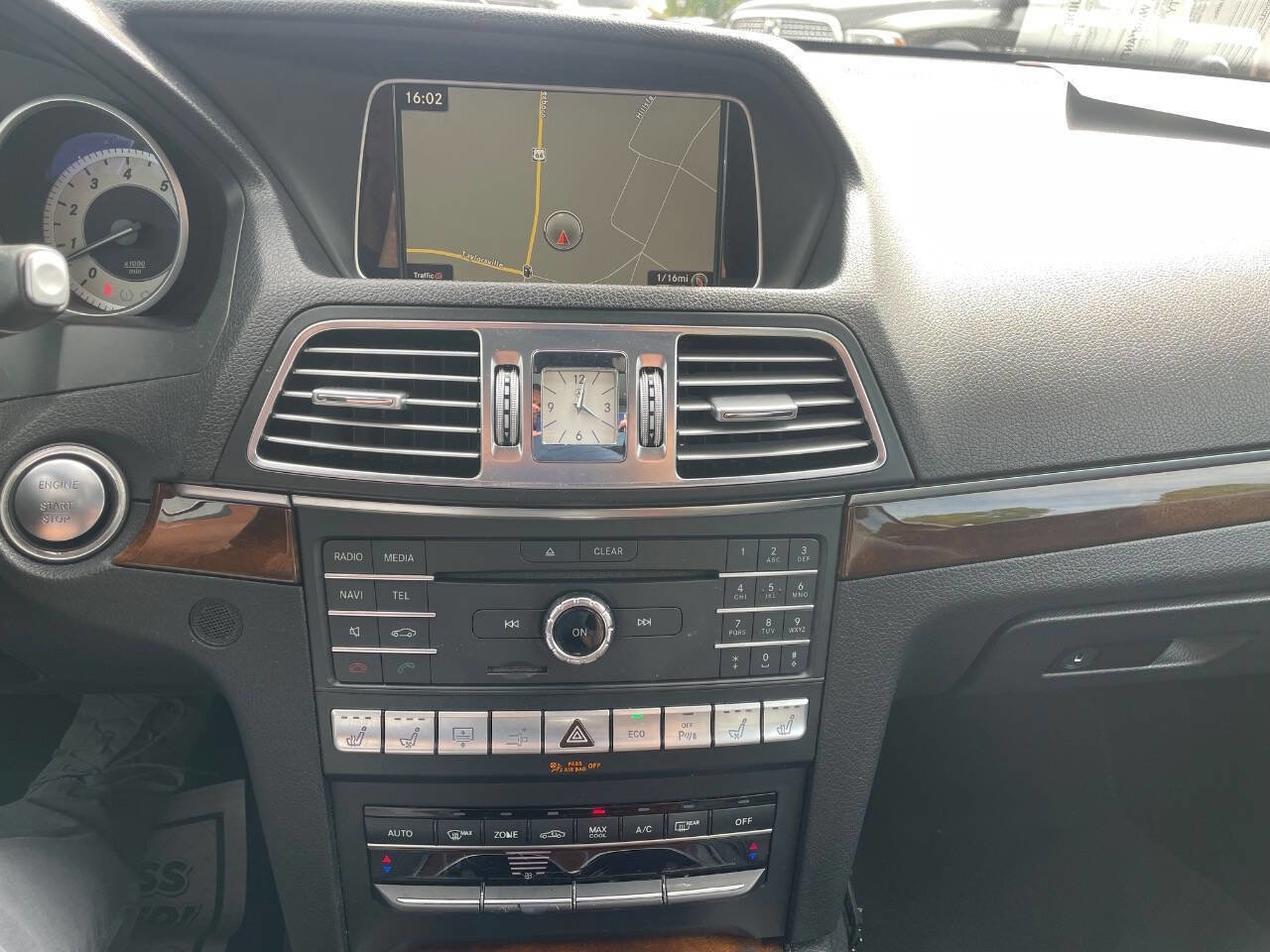 Used 2016 Mercedes-Benz E 400 Coupe image 17