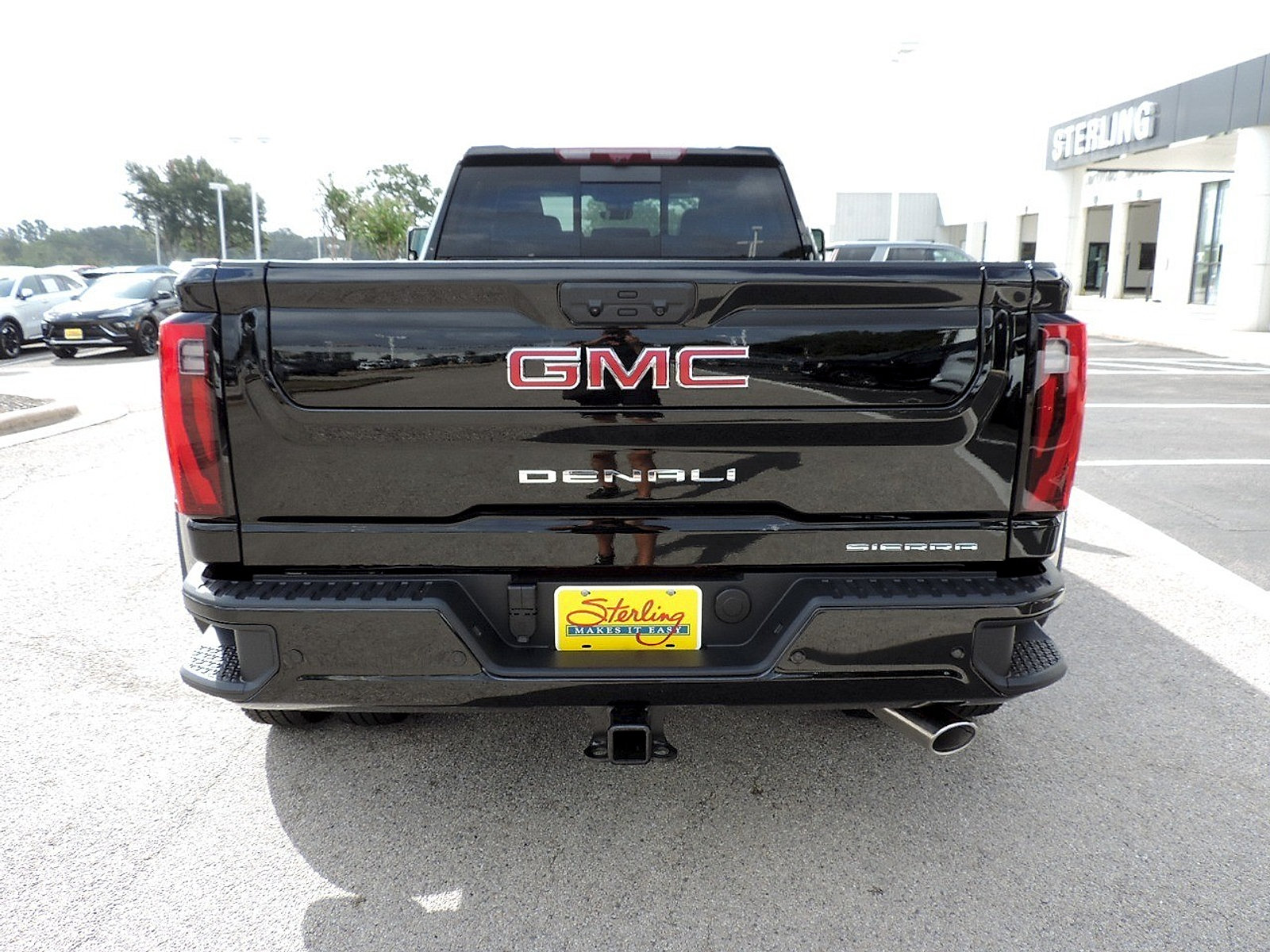 New 2026 GMC Sierra 3500 Denali w/ Denali Reserve Package AWD/4WD image 6