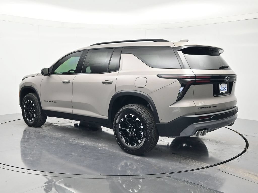 New 2027 Chevrolet Traverse Z71 w/ Enhanced Driving Package AWD/4WD image 7