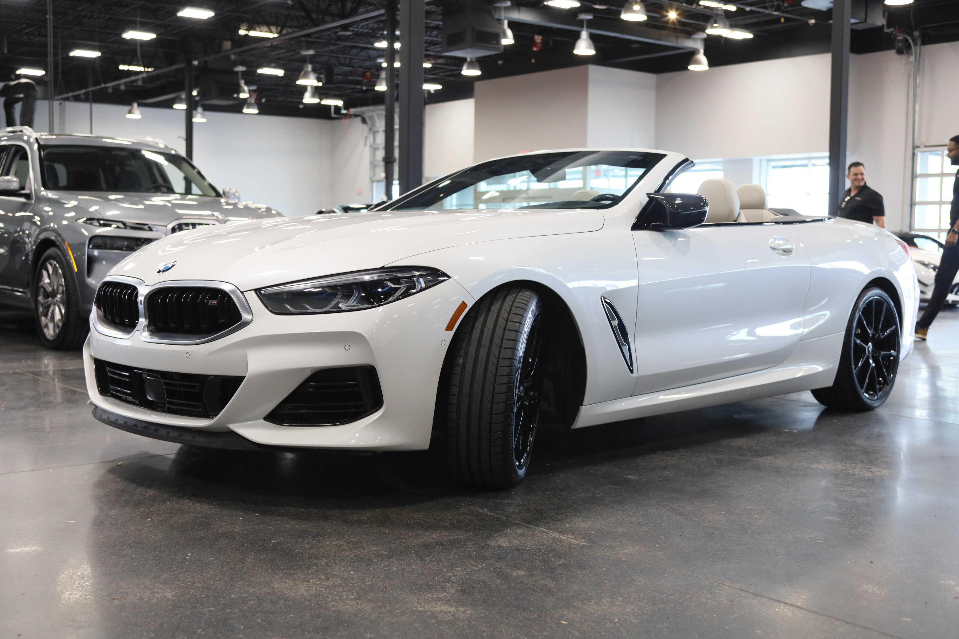 Used 2023 BMW M850i xDrive Convertible w/ M Carbon Exterior Package AWD/4WD image 4