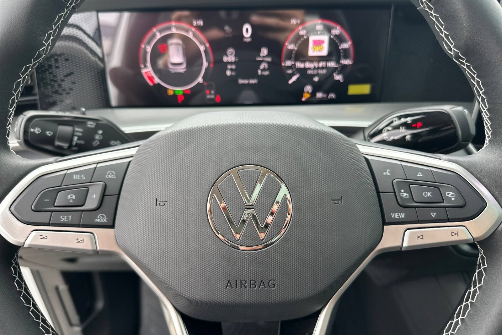 New 2026 Volkswagen Tiguan SE AWD/4WD image 23