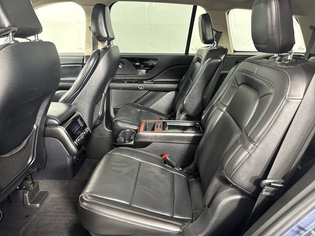 Used 2021 Lincoln Aviator Reserve w/ Equipment Group 201A AWD/4WD image 23