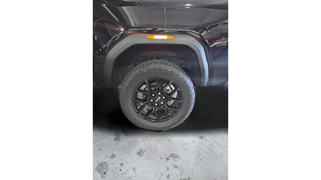 Used 2025 GMC Canyon AT4 AWD/4WD image 20