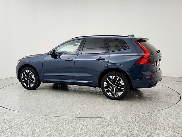 New 2026 Volvo XC60 B5 Plus w/ Climate Package PRO AWD/4WD image 7