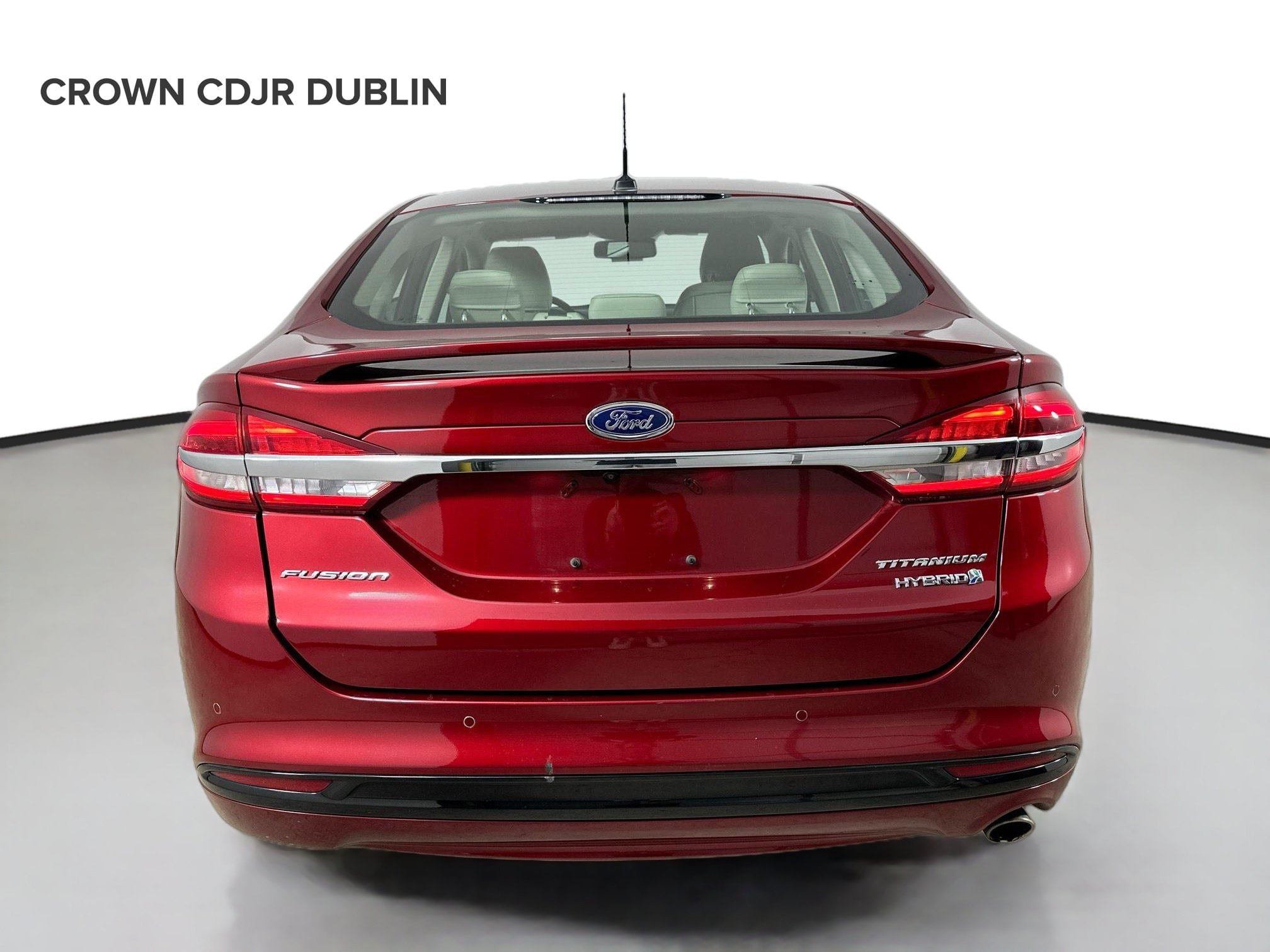 Used 2018 Ford Fusion Titanium FWD image 6