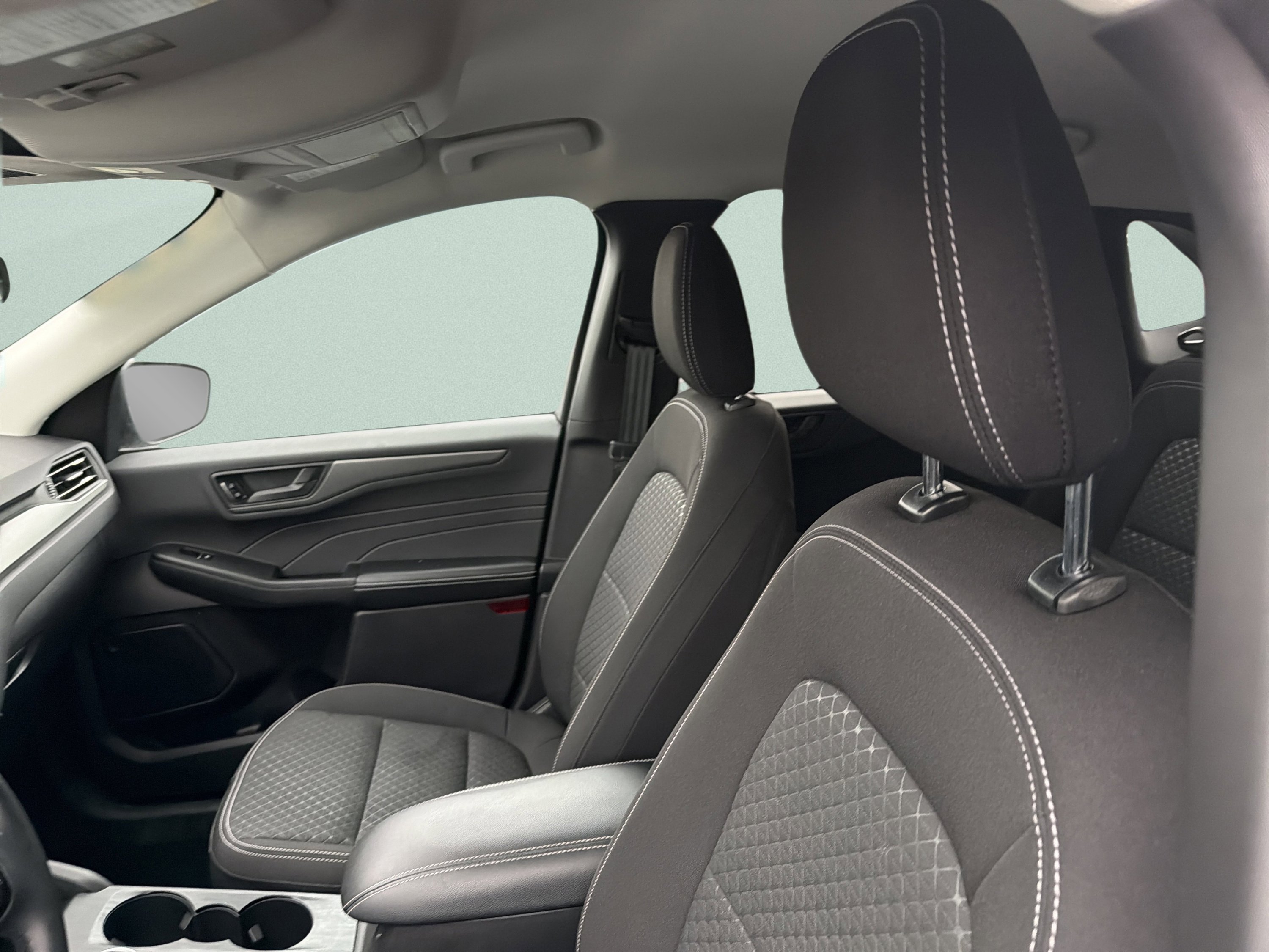 Used 2023 Ford Escape Active image 28