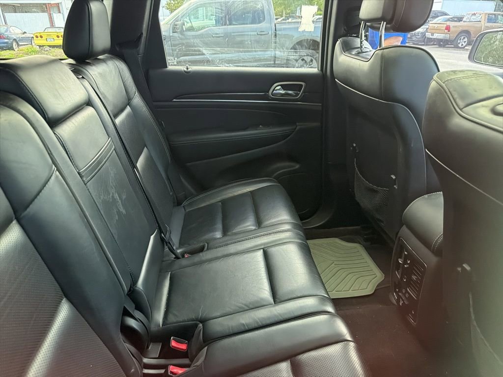 Used 2015 Jeep Grand Cherokee Overland AWD/4WD image 8