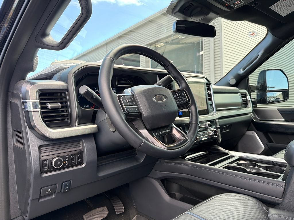 Used 2026 Ford F450 Platinum AWD/4WD image 41