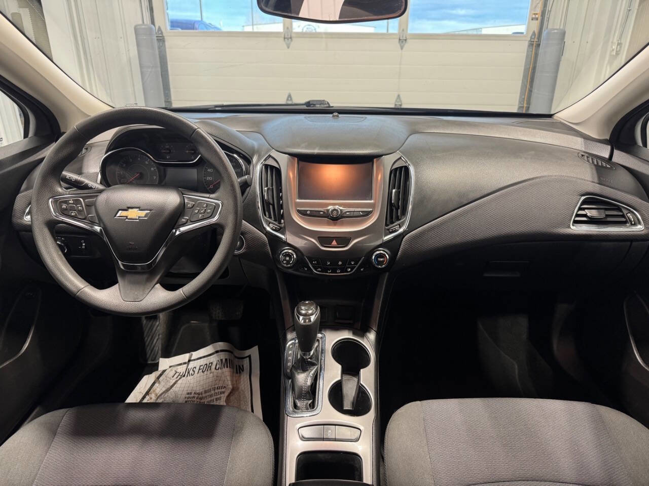Used 2017 Chevrolet Cruze LT w/ Convenience Package image 26