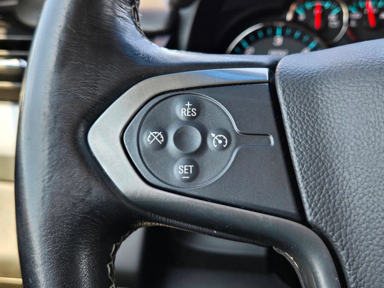 Used 2020 Chevrolet Tahoe LS RWD image 26