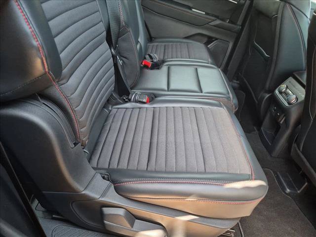 Used 2025 Ford Explorer ST-Line RWD image 19