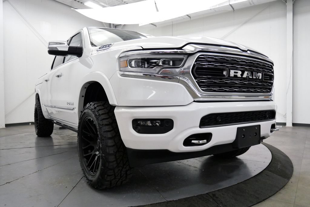Used 2024 RAM 1500 Limited AWD/4WD image 45